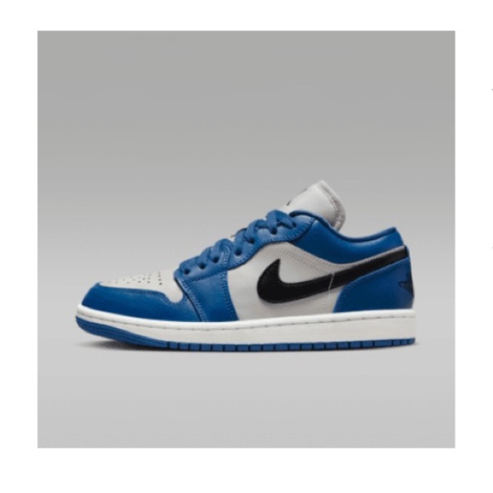 Air Jordan 1 Low French blue/ College Grey Women’s Size 8.5